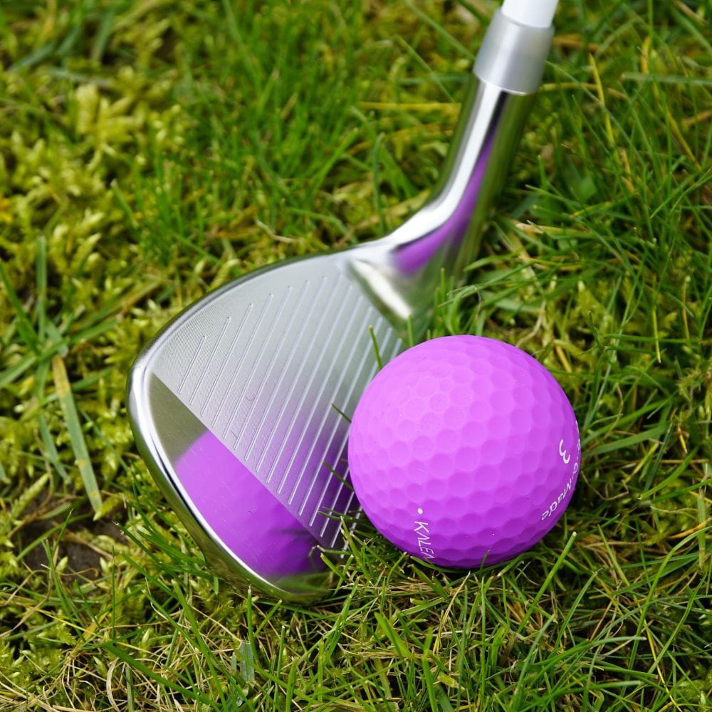 golf wedge with golf ball